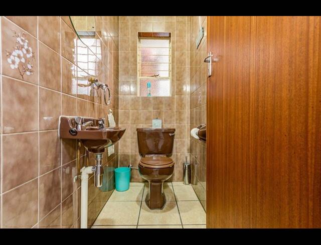 4 BEDROOM HOUSE FOR SALE IN EDLEEN